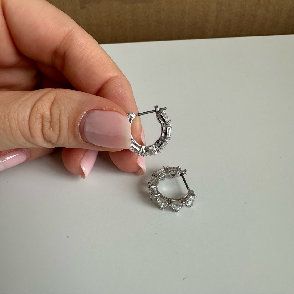 Swavorski Matrix Hoop Earrings White Rhodium Plated Diamond Mini Small Hoop Tiny - Picture 4 of 15
